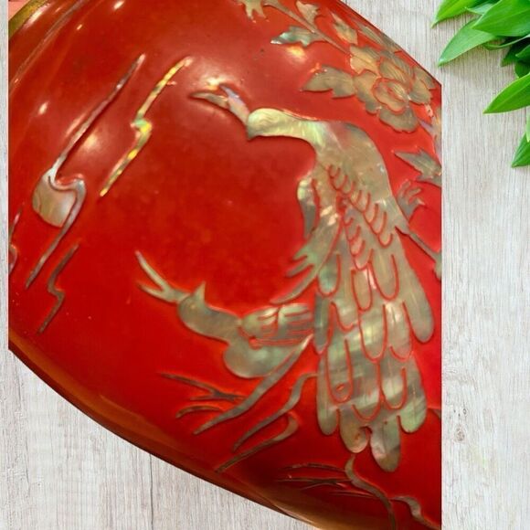 Vintage Brass Enamel Vase Mother Of Pearl Inlay Hearts Peacock - Picture 4 of 8